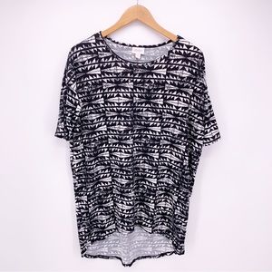 LuLaRoe Women's XS Black & White Tribal Aztec Tunic Shirt F11